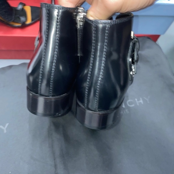 GIVENCHY studded boots - Picture 6 of 12